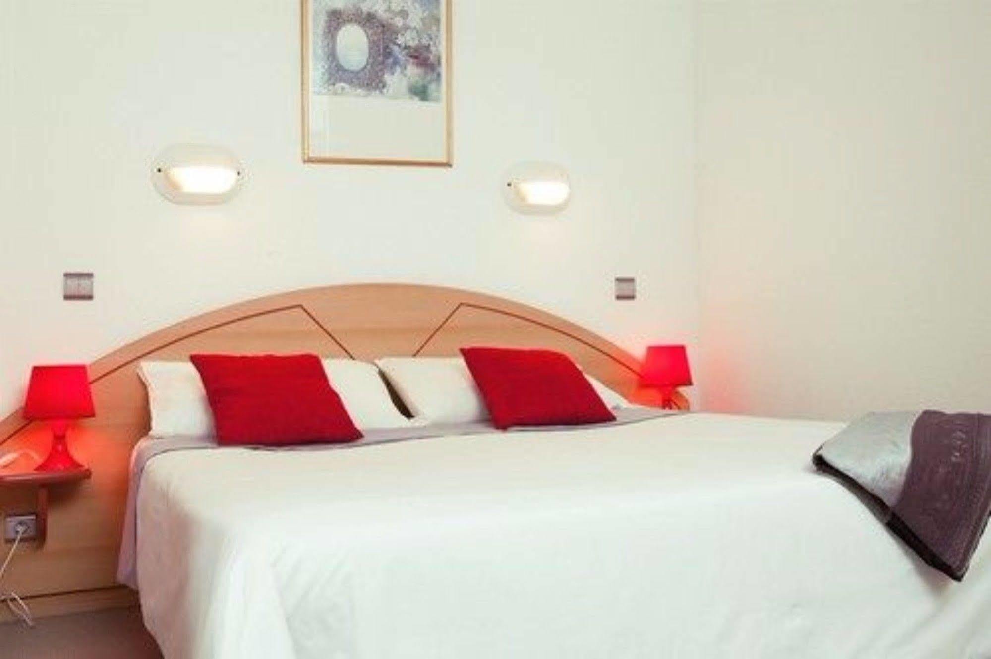 Azureva Bussang Aparthotel ภายนอก รูปภาพ